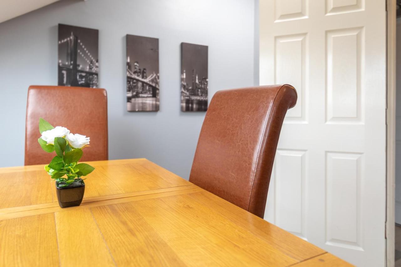 Sunderland City Centre Apartments Free Parking And Wi-Fi Buitenkant foto