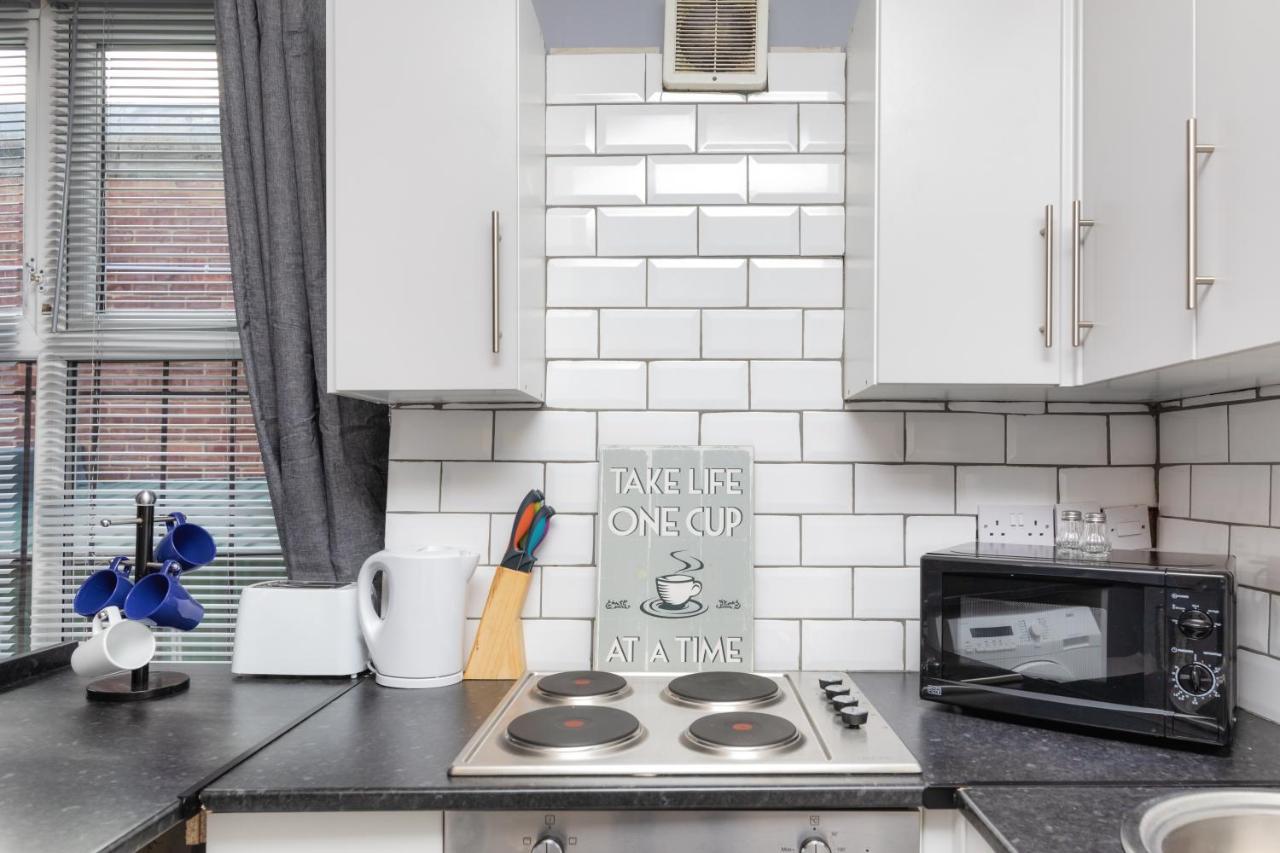 Sunderland City Centre Apartments Free Parking And Wi-Fi Buitenkant foto
